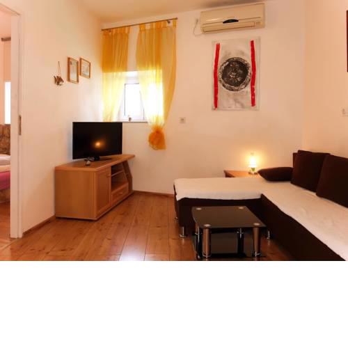 Holiday Home Margeta (KRK245)