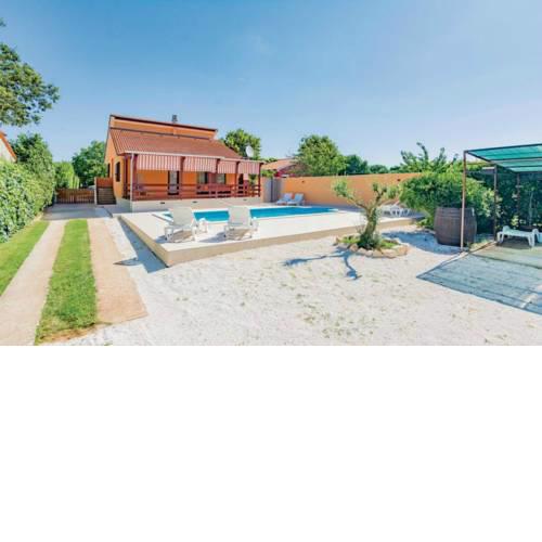 Holiday home "MARLENA" relaxing house with pool