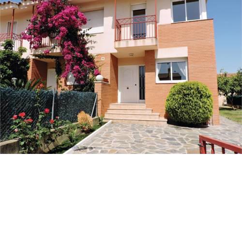 Holiday Home Miami Playa with a Fireplace 05