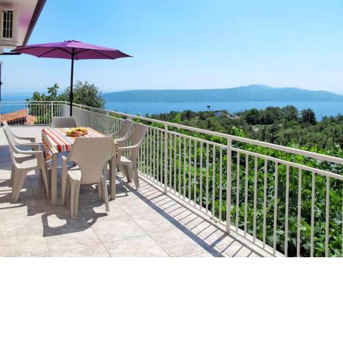 Holiday Home Mirela (MOD213)