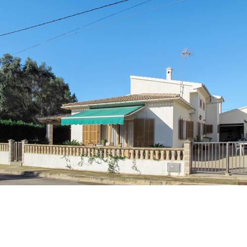Holiday Home Na Voltora (LAR165)