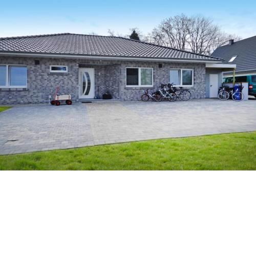 Holiday Home Nordseeparadies Burhave - DNS04084-DYB