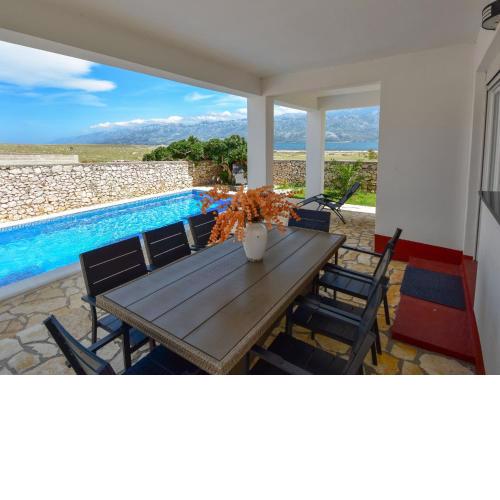 Holiday Home Opera by Interhome