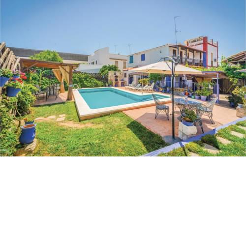 Holiday home Penaflor *L*