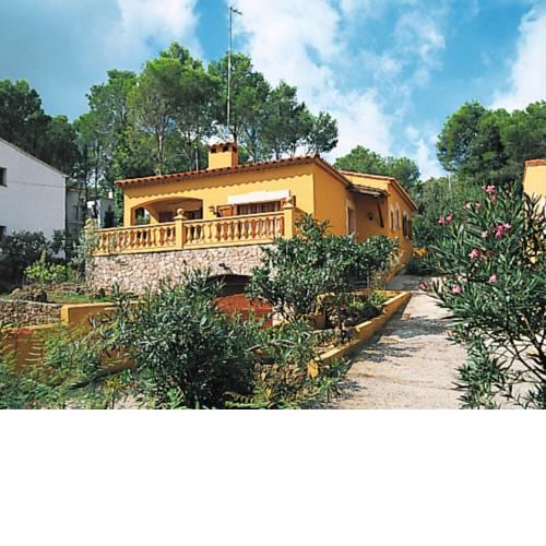 Holiday Home Pineda 102 (PAL260)