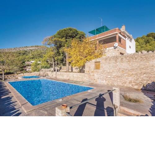 Holiday Home Pino
