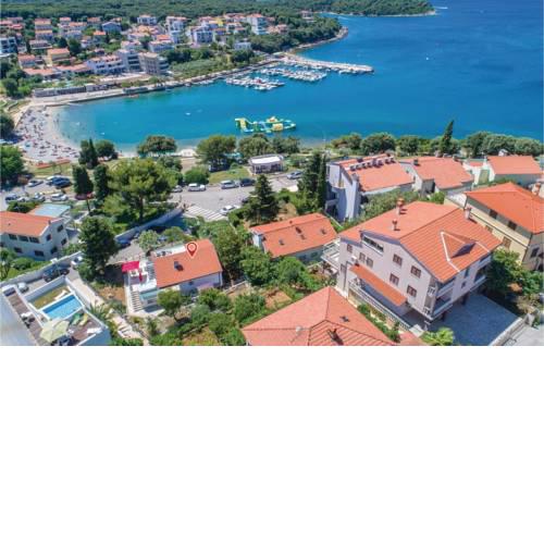 Holiday home Pjescana Uvala 15