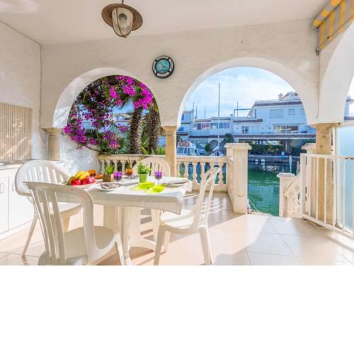 Holiday Home Port Rhodes