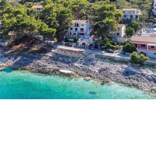 Holiday home Prigradica bb Cr