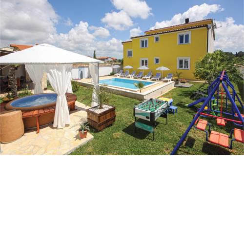 Holiday home Pula Surida
