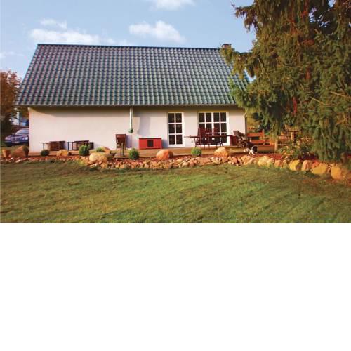 Holiday home Putbus OT Kasnevitz with a Fireplace 288