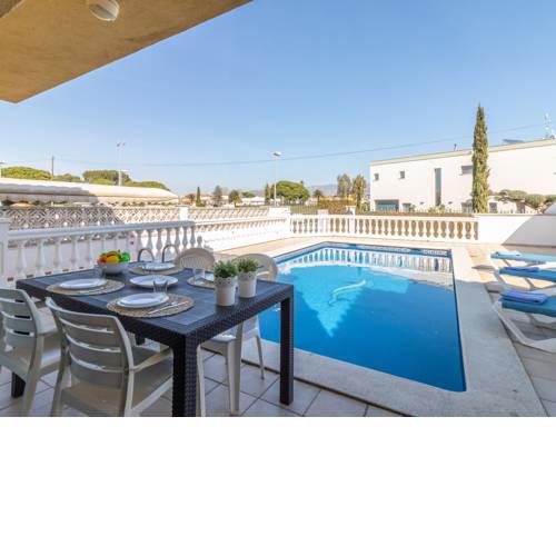 Holiday Home Requesens