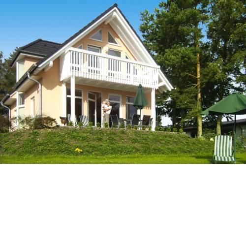 Holiday Home Seeperle Plau am See - DMS021026-FYC