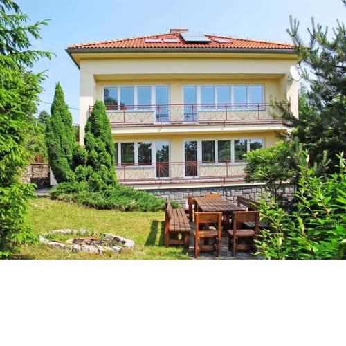 Holiday Home Smetanova (MIR100)