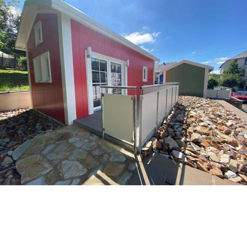 Holiday Home Tiny Haus Westerwald 16 Red
