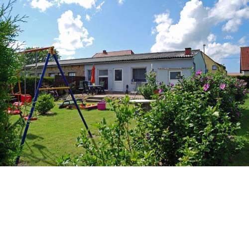 Holiday home Ummanz 1