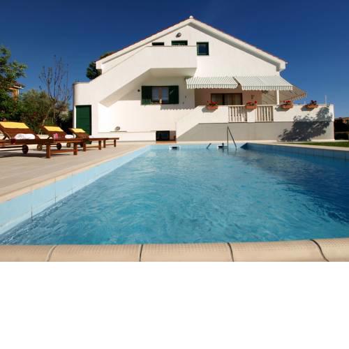 Holiday Home Vila Beatrix