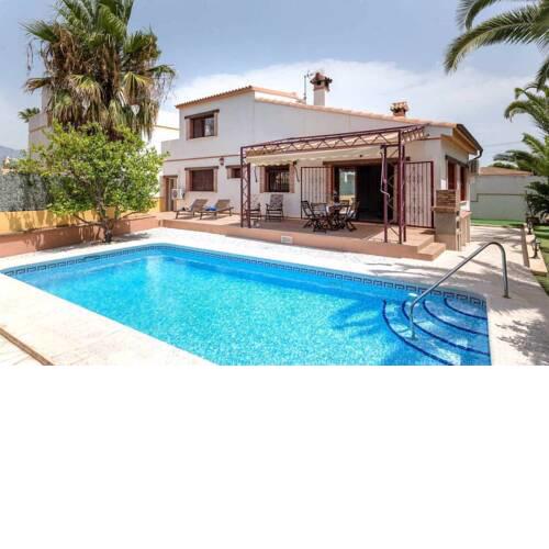 Holiday Home Villa Albir by Vero