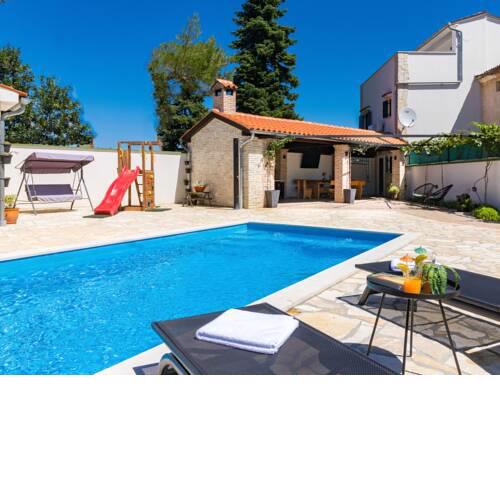 Holiday Home Villa Dominique