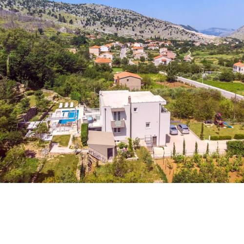 Holiday Home Villa Gogina