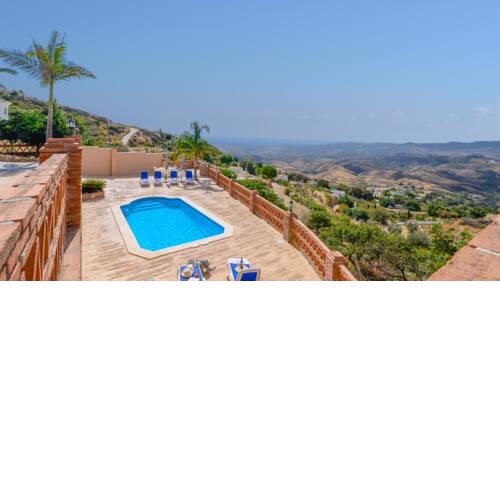 Holiday home with sea views and spacious terrace near Mijas