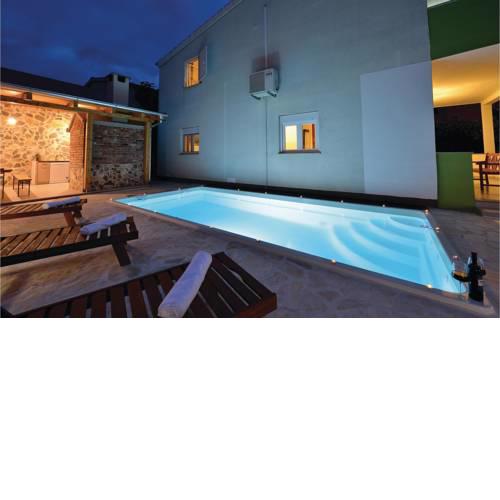 Holiday Home Zadar 03