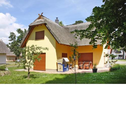 Holiday Home Zirchow - DOS08103-F