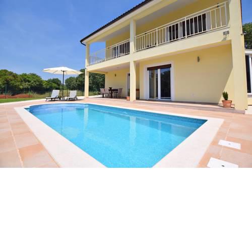 Holiday house Maya
