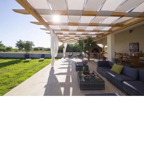 Holiday house Nin -located in a secluded area-