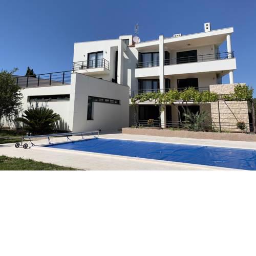 Holiday house with a swimming pool Zadar - Diklo, Zadar - 15336