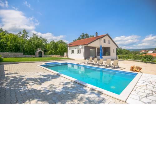 Holiday House with pool Jelena