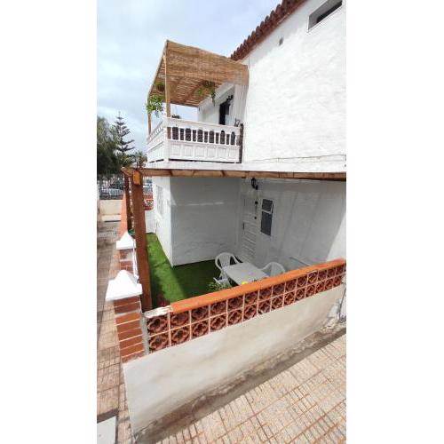 Holiday housh Tenerife south Costa del silencio