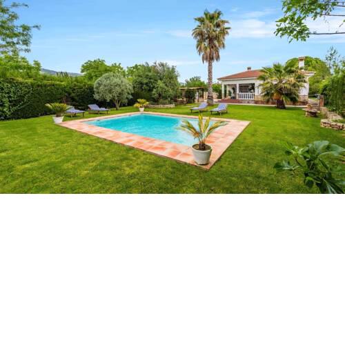 Holiday villa all comfort for six people in Malaga province