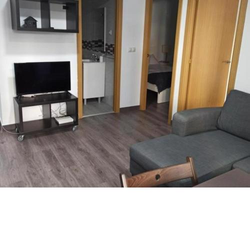 Holidays2Malaga Reyna Manescau 2d- Zona Huelin & 450 mts de la playa