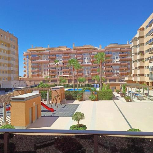 Holidays2Malaga Termica Apartment with salt water pool 200m from the beach