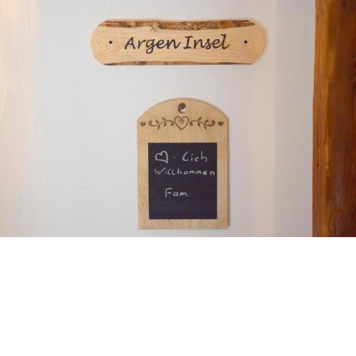 Holstein-Höfle, ArgenInsel