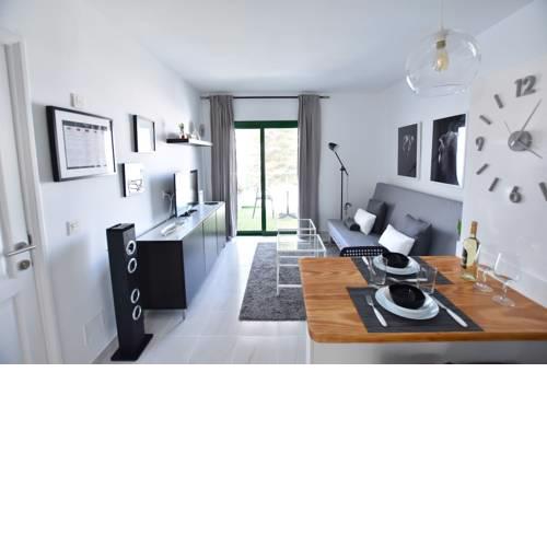 HOLYHOME APARTMENT 201