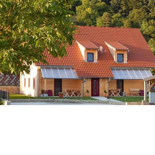 Holzblockhaus Stark