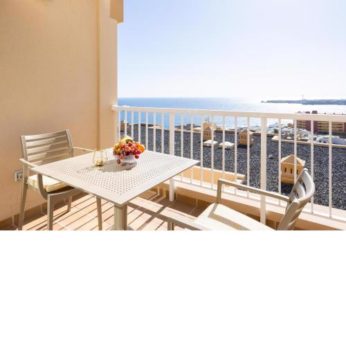 Home2Book Amazing Sea Views in El Porís