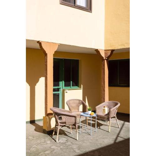 Home2Book La Cruz del Valle, BBQ & Terrace