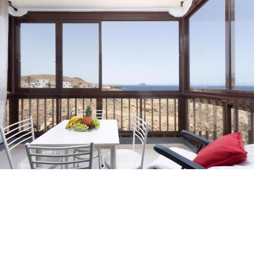 Home2Book Pretty Apartment Costa del Silencio, Pool