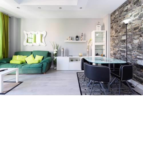 Home2Book Stunning Sea Front House