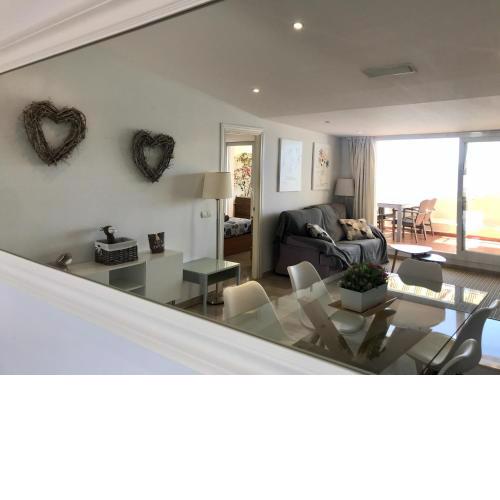 HomeAbroad Apartments - Ático Deluxe Fuengirola