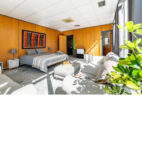 HomeAbroad Apartments - Grand Soho Ofihouse Malaga