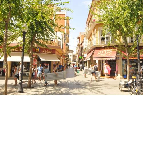 HomeHolidaysRentals Arlene
