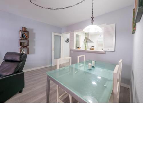 HomeHolidaysRentals Gala