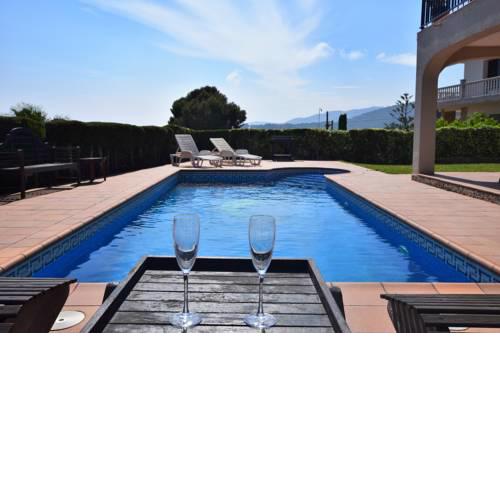 HomeHolidaysRentals Larimar