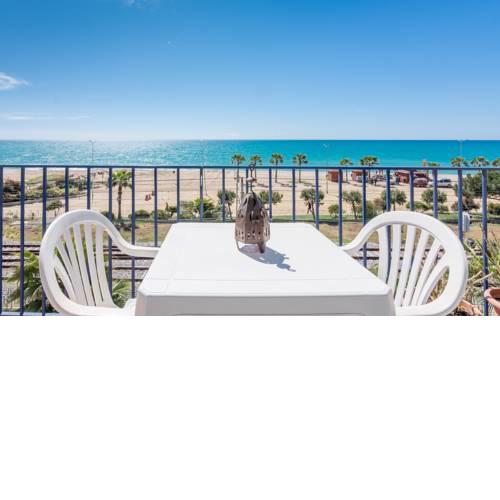 HomeHolidaysRentals Mar IV
