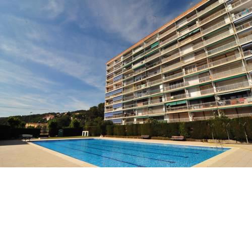 HomeHolidaysRentals Vall III