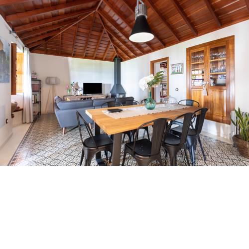 Homelike Luxury El Bebedero de los Sauces´s House